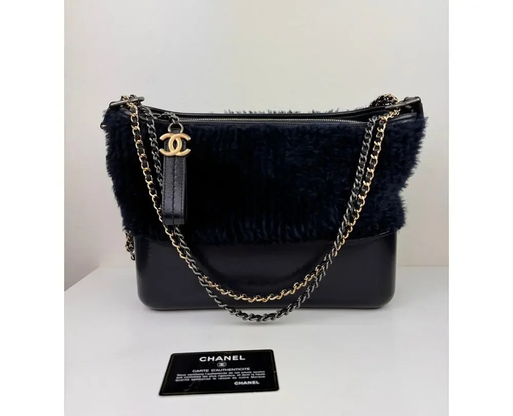 CHANEL Navy Blue Shearling Gabrielle Leather Chain Strap Crossbody Bag Medium